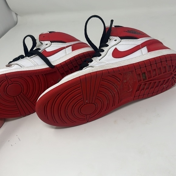Jordan 1 Retro High OG "White/University Red/Black" 3Y - Picture 7 of 8